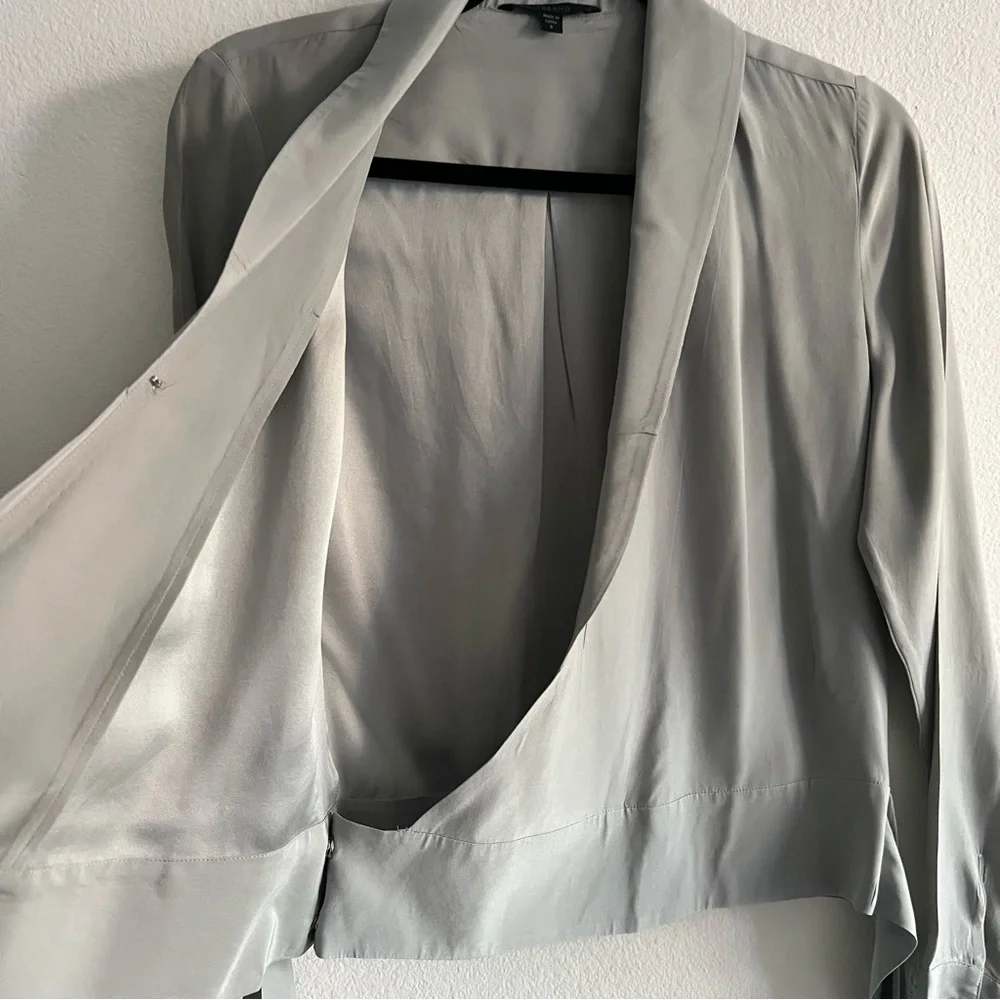 J Brand 100% Silk Wrap Blouse Gray Long Sleeve Size Small - Picture 5 of 9
